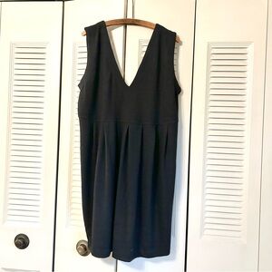 BYTAVI Black Revised Jumper Dress | XL